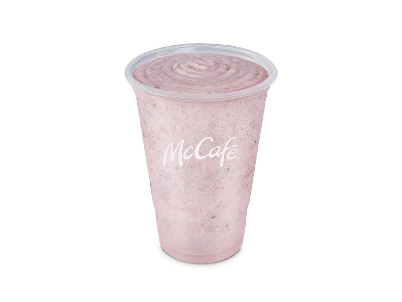 Strawberry Oreo Shake — McDonald's Panama