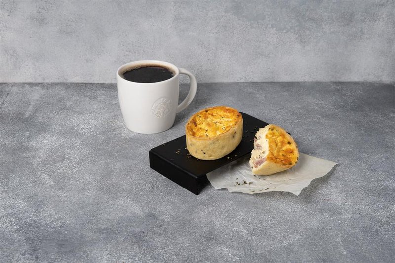 Smoked Beef Quiche — Starbucks Indonesia
