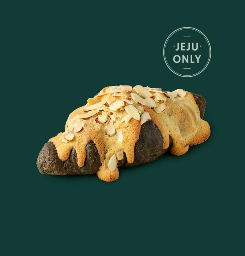 Black Mountain Croissant — Starbucks Korea