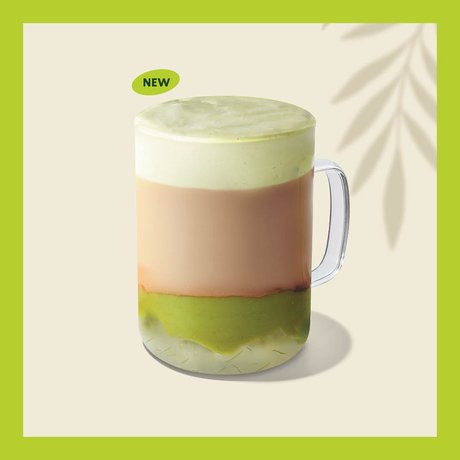 Avocado Cloud Latte with aloe vera bits