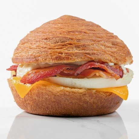 Smoked Bacon, Cheddar and Egg Croissant Sandwich