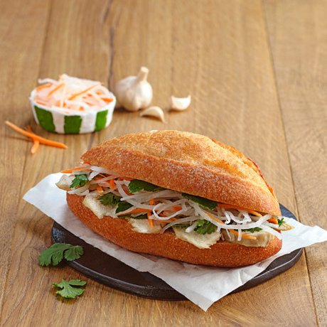Bahn Mie Chicken Baguette