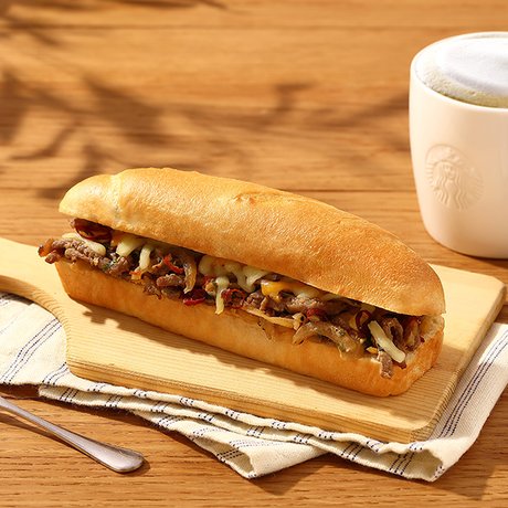 Spicy Beef and Cheese Sandwich